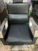 2 Saloon chair