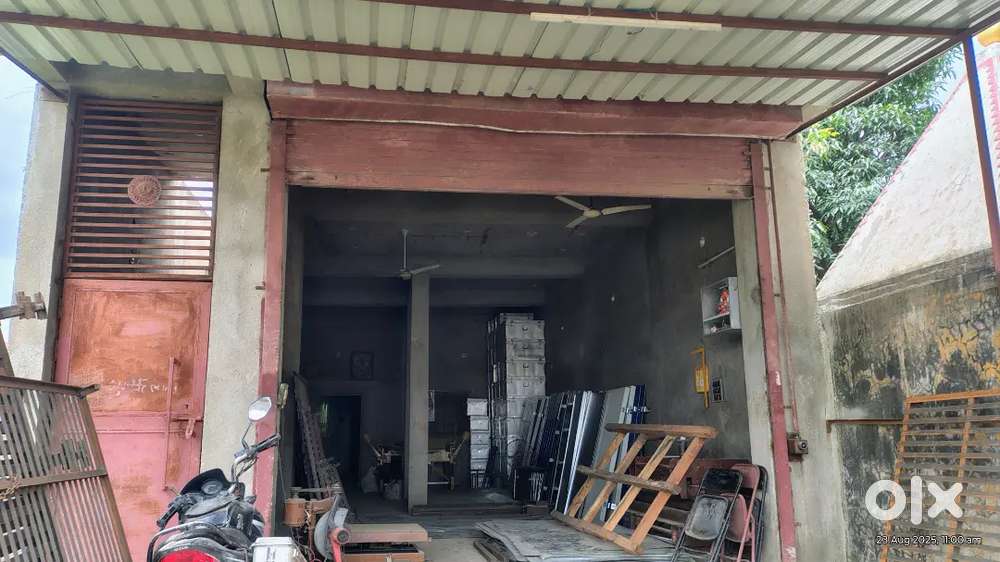 Gate jali channel shutter baksa cooler peti thok rate mein