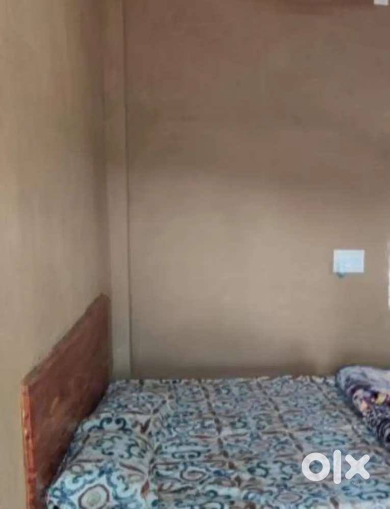One Room with common toilet on 1000 rent