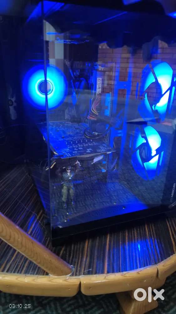 Gaming pc with 19 samsung monitor