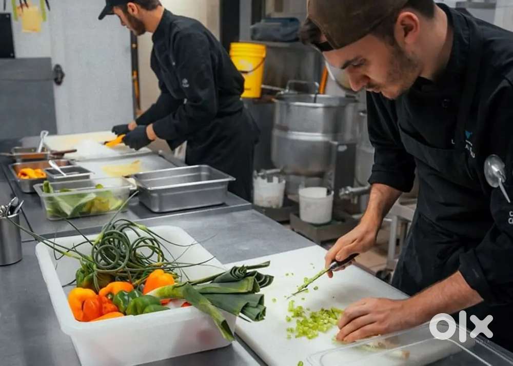 Kitchen helper and store incharge