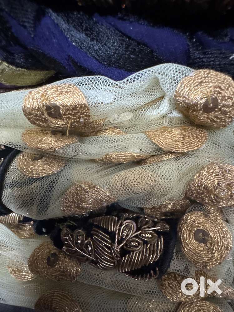 I want to sell my saree designer