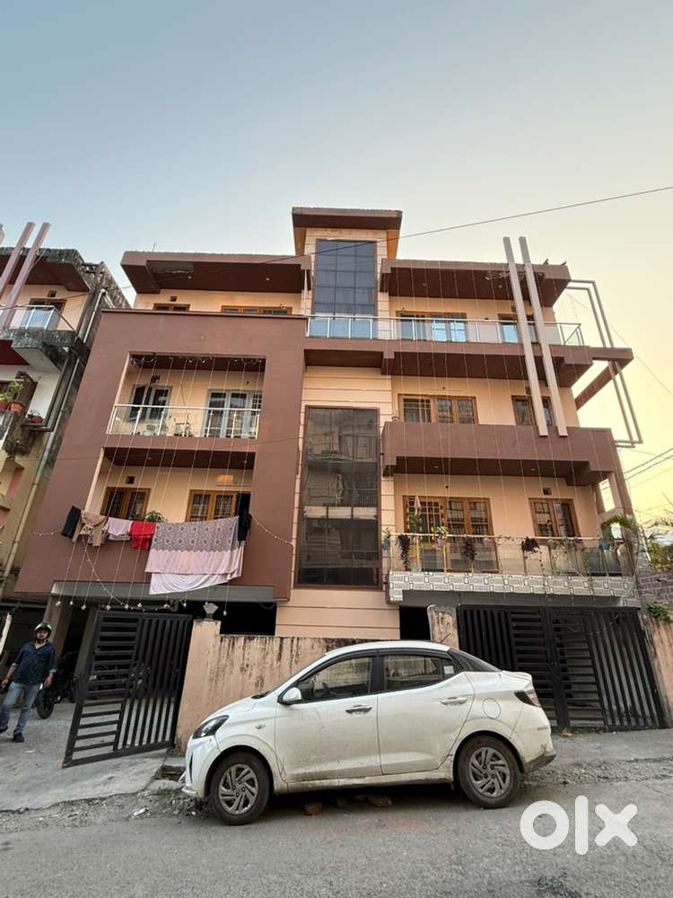 3 BHK IN VIJAY PARK FOR SALE