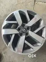 17 inchi alloy + tyre condition like new
