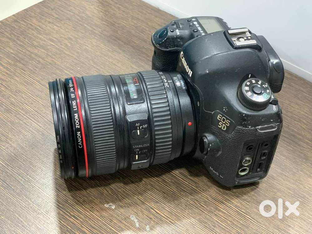 canon mark lll 5D with 24-105mm lense