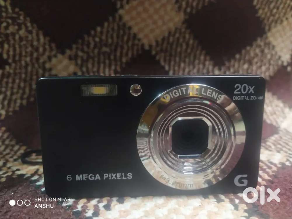 DIGITAL CAMERA 4K VIDEO RECORDING,VINTAGE PHOTO,MINI PORTABLE CAMERA