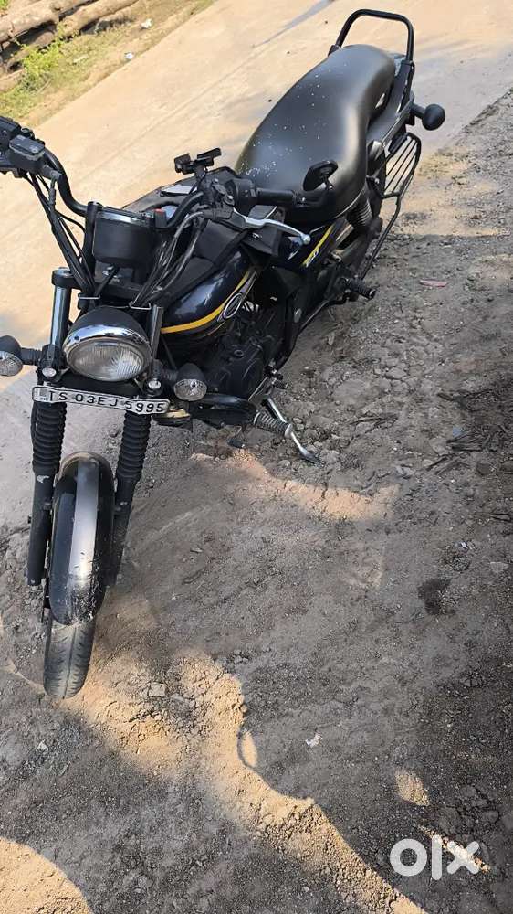 Bajaj avenger street 150