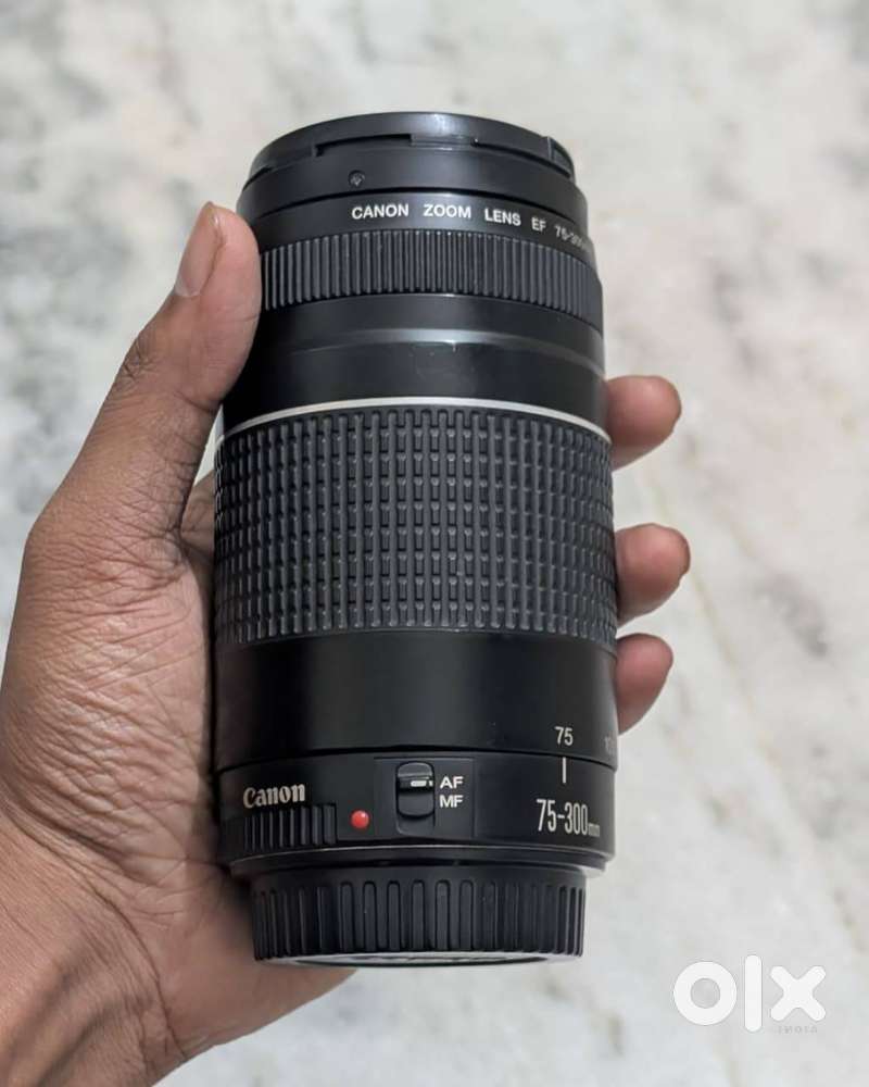 Canon EF 75-300 mm f/4-5.6 III