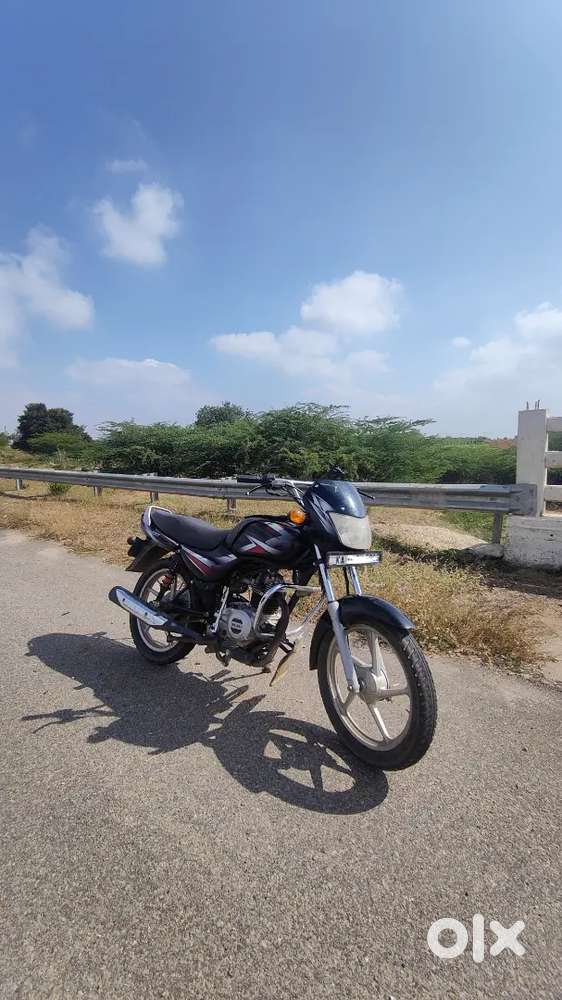 Bajaj ct 100