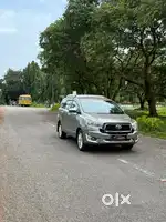 Toyota Innova Crysta 2017 Diesel 143000 Km Driven