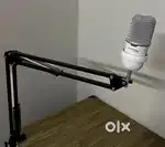 HyperX USB Condenser Microphone stand with boom arms - Youtube, reels