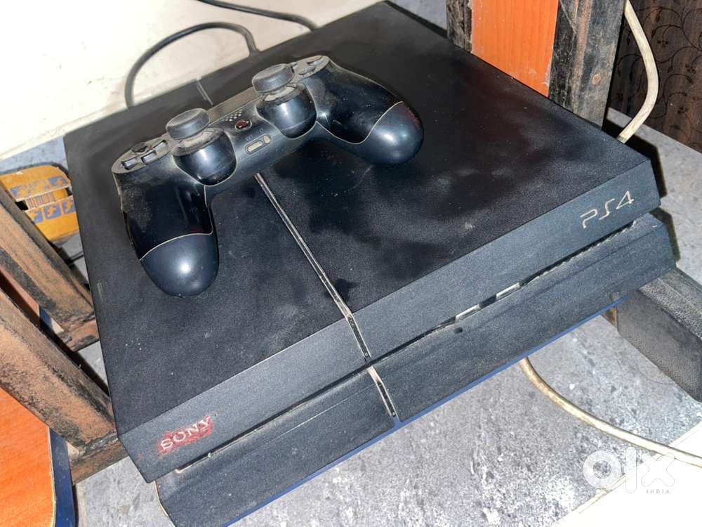 Play station 4, ps4