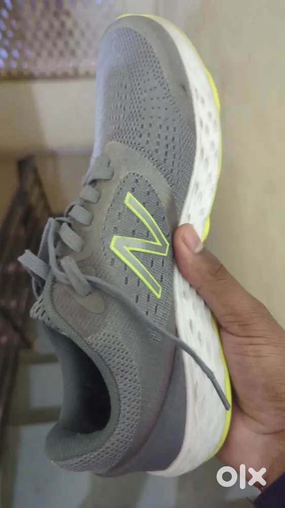 New balance non used orginal shoes Size 8