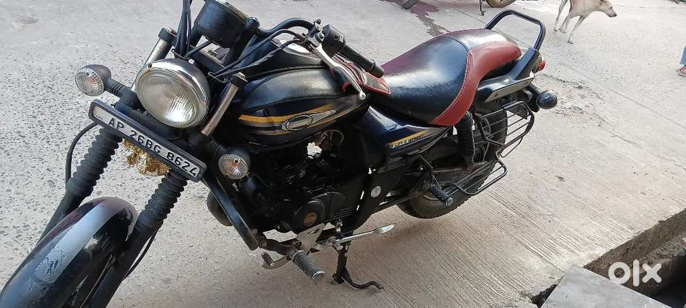 Bajaj Avenger good condition