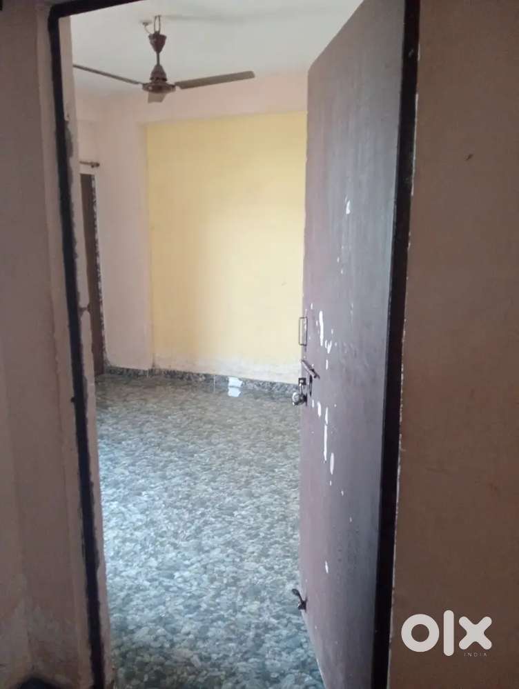 Fully Independent falt and room broker