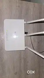 Tenda N300 Router