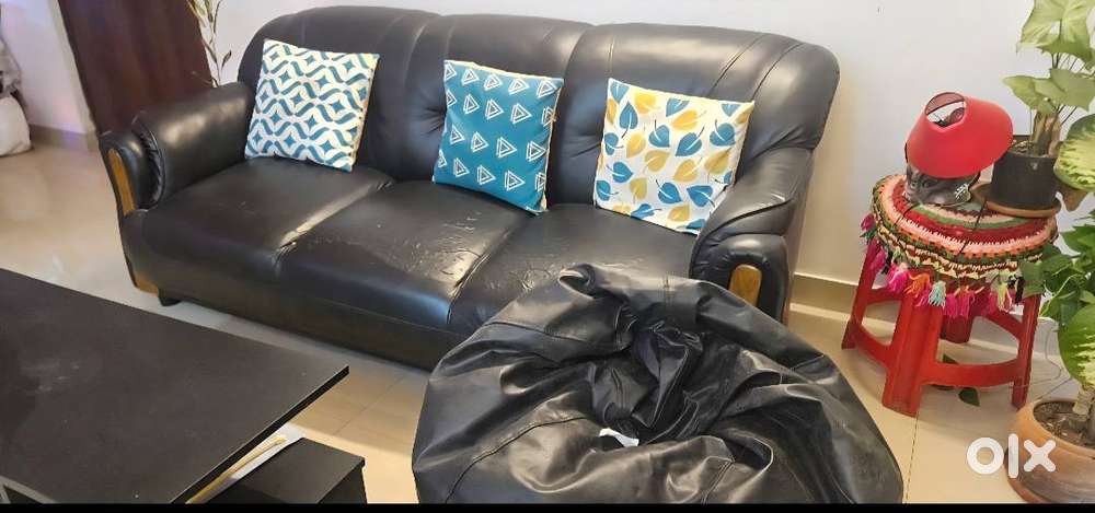 Sofa Set + Center Table + Bean Bag + 2 Hydraulic Steelcase Chair table