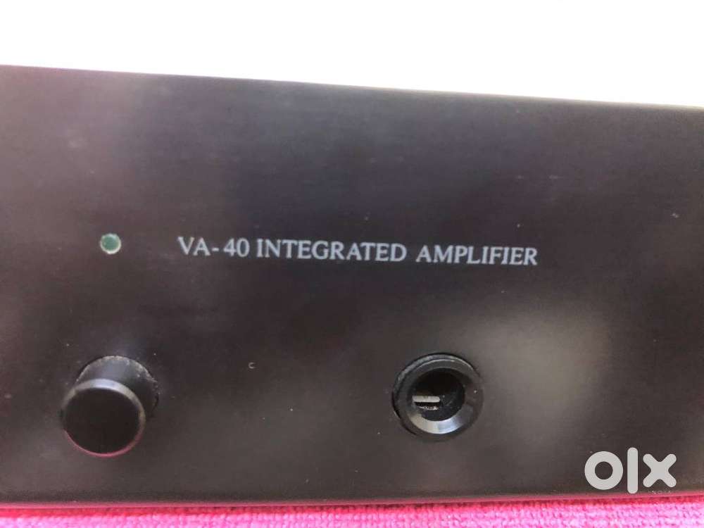 AURA VA-40 Integrated Amplifier Bowers Wilkins brand B&W 40WPC
