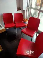 Table Red Chair