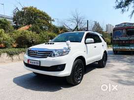 Toyota Fortuner 3.0 4x2 Automatic, 2015