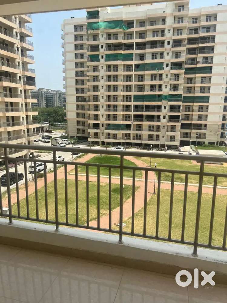 FOUR BHK SEMI FURNISHED,RENT-60K