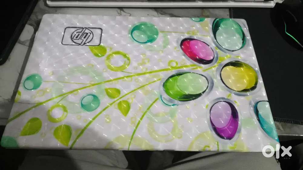 Laptop  Laptop