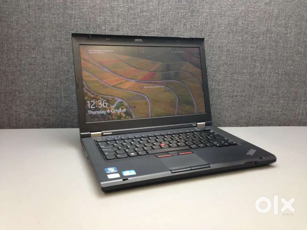 Lenovo i5 8gb/256gb SSD original win 10pro good condition laptop