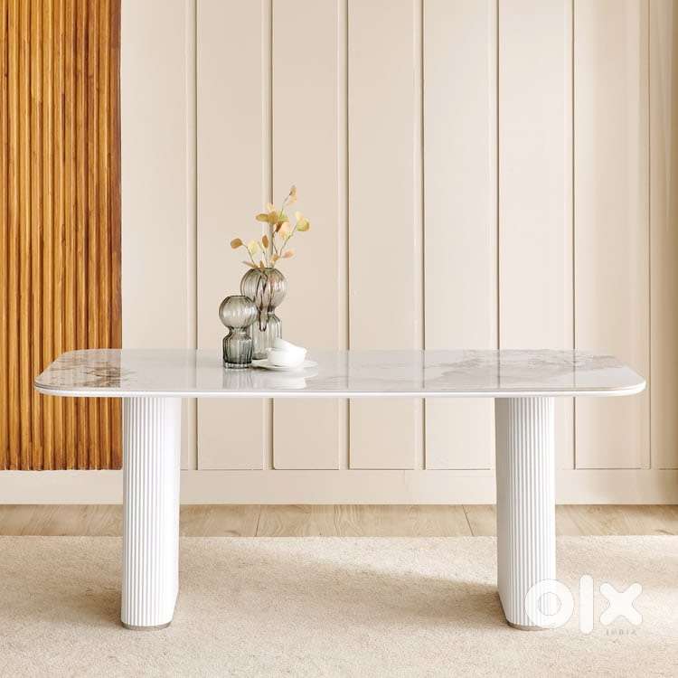4 seater dining table