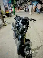Enjine mein koi kaam nhi n mint condition mein gaddi hai