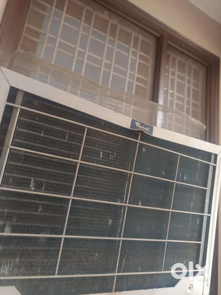 I want to sale my 1 tr Window Ac