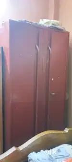Steel almaari