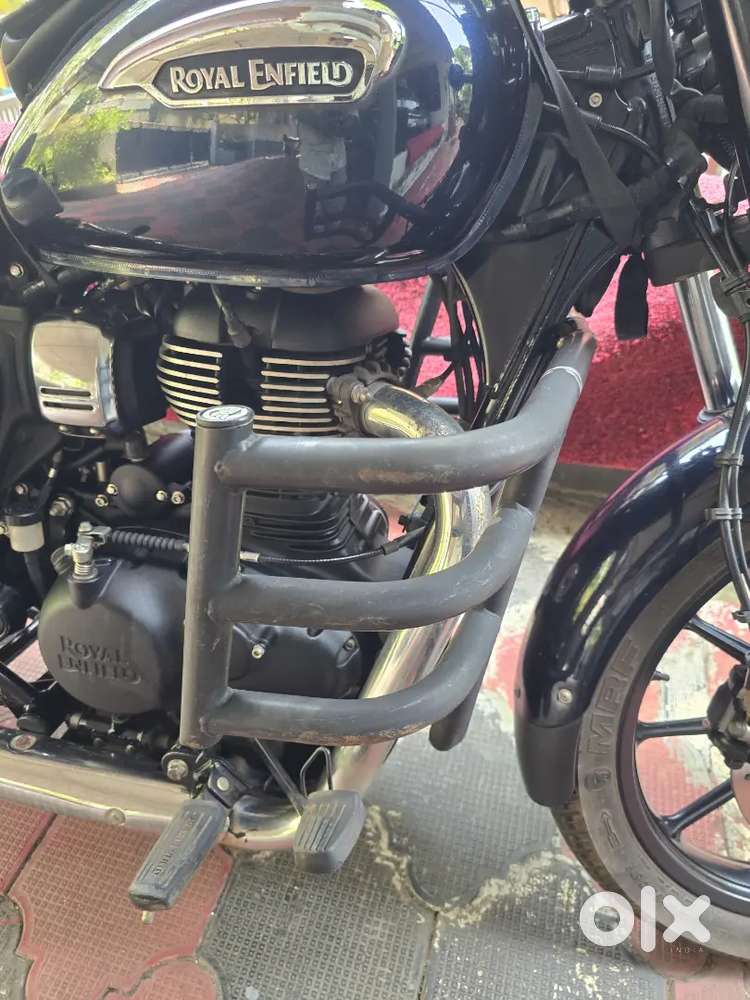 WELL maintained. More than two vehicle,