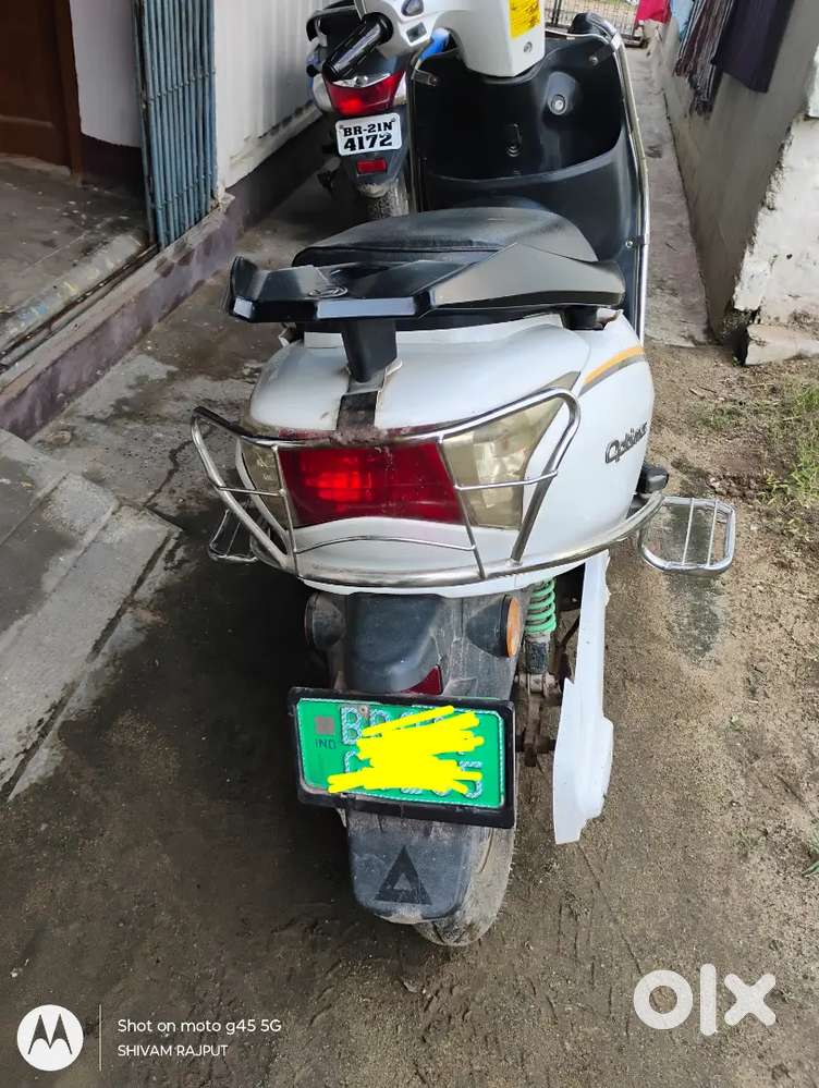 Single Hand and First Owner