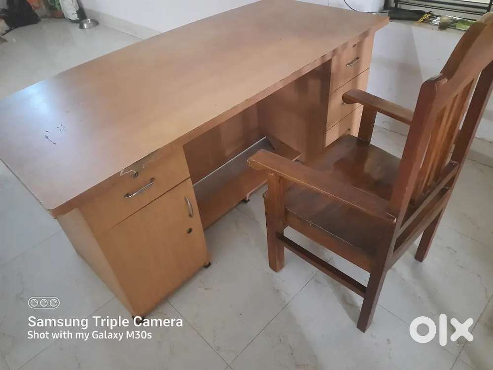 Director table and teakwood chair