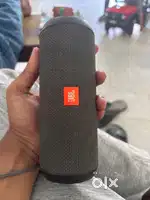 Jbl flip essential