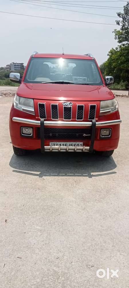 Mahindra TUV 300 mHAWK100 T8, 2016, Diesel