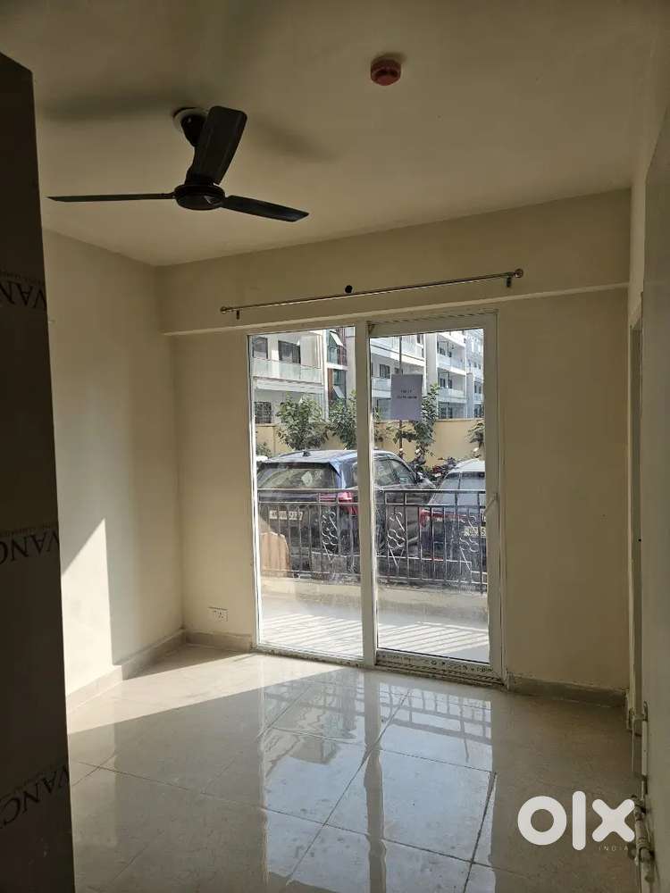 2bhk in signature global prime