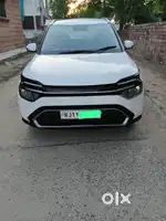Kia Carens 2022 Diesel 94000 Km Driven