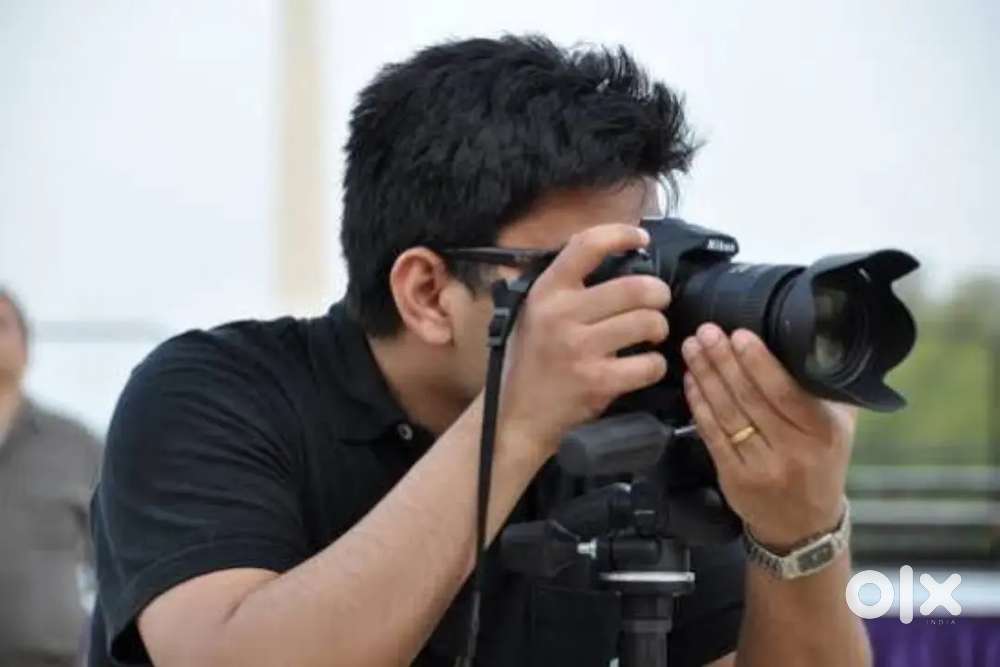 Hold camera for a video