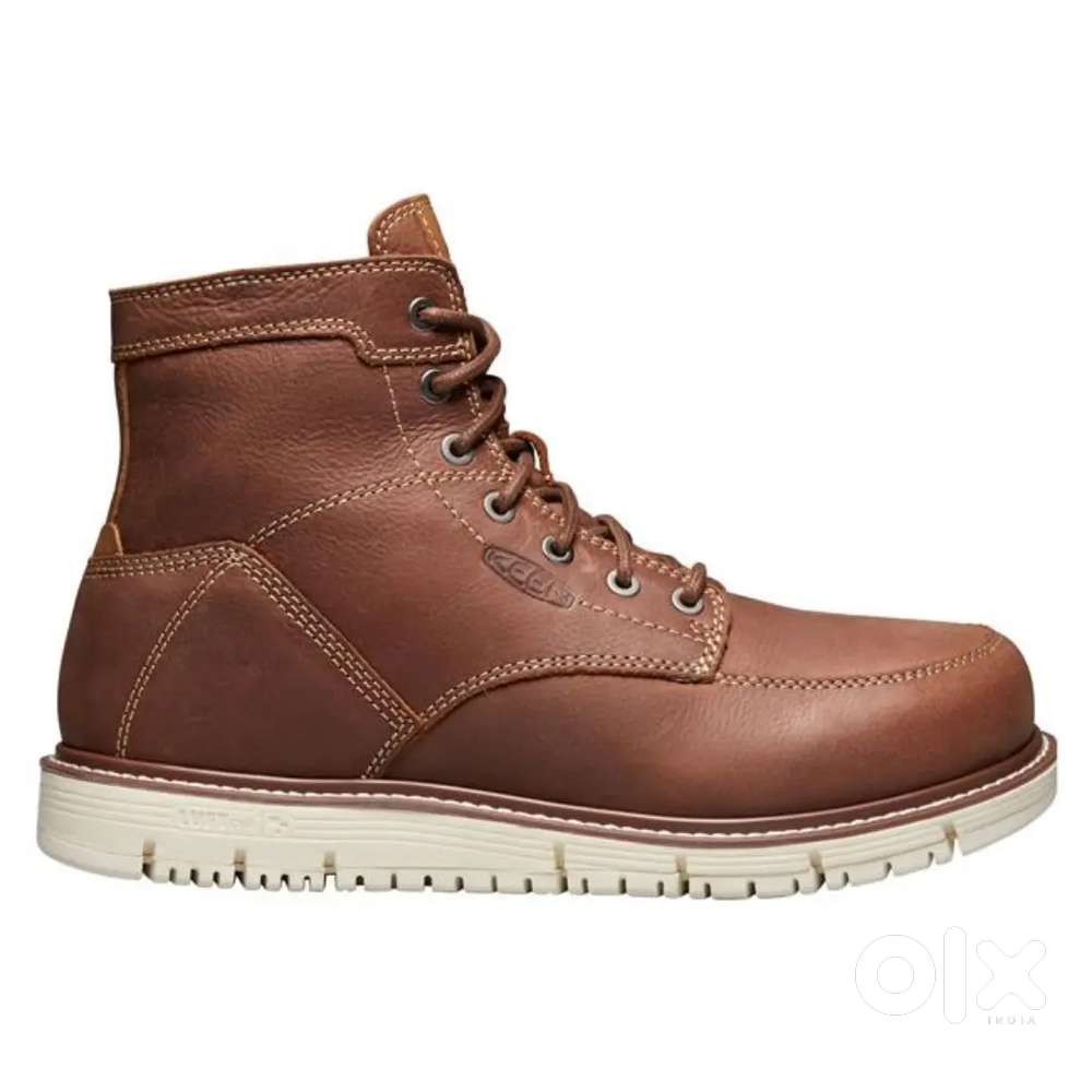 KEEN Mens Leather UK 10 Boots IMPORTED.