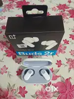 Oneplusbuds 2r less than 10days used brand new