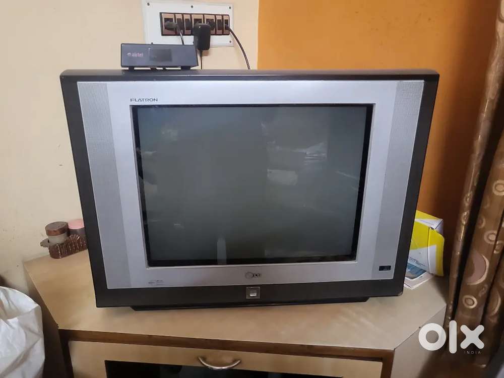 LG Golden Eye TV