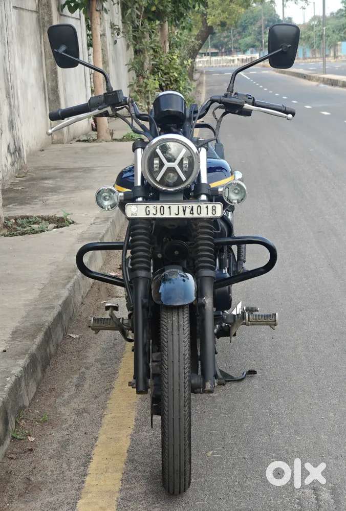 AVENGER STREET 160 - 2016