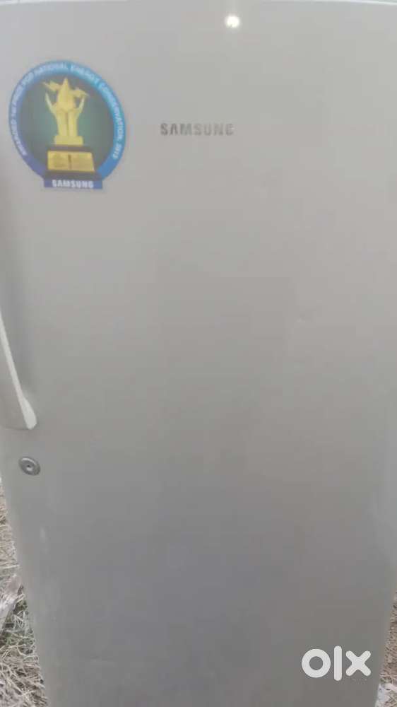 SAMSUNG SINGLE DOOR REFRIGERATOR