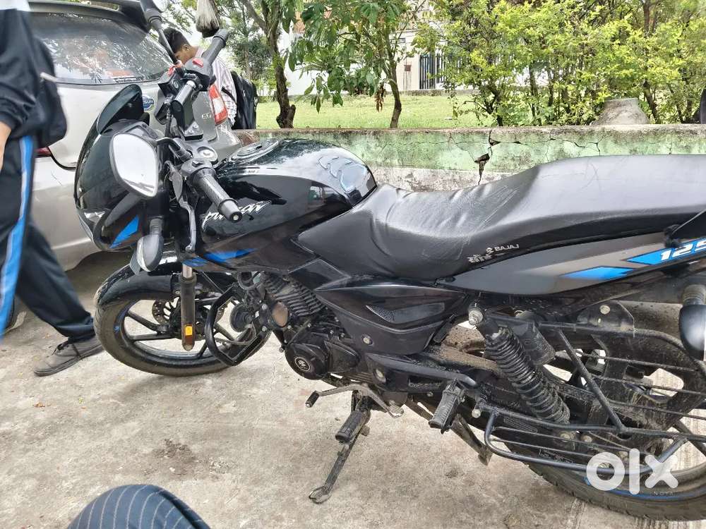 ये एक मोटरसाइकिल है