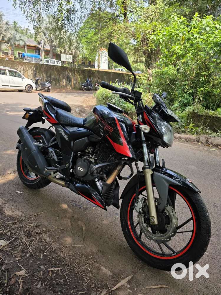 Apache RTR 200 4v race edition