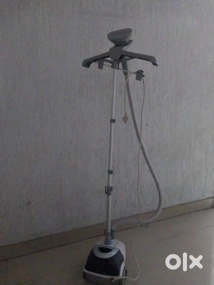 Russsl hobbs RGS 1800 steam iron