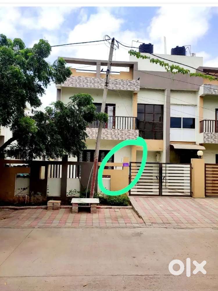 Home for rent Near nexa show room Gandhidham , bhuj Bhachau highway