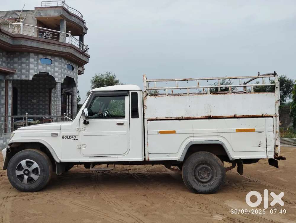 Driver chahiye super carry k liye