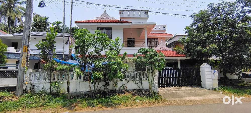 5 CENT LAND WITH 2300 SQFT HOUSE FOR SALE AT ANGAMALY